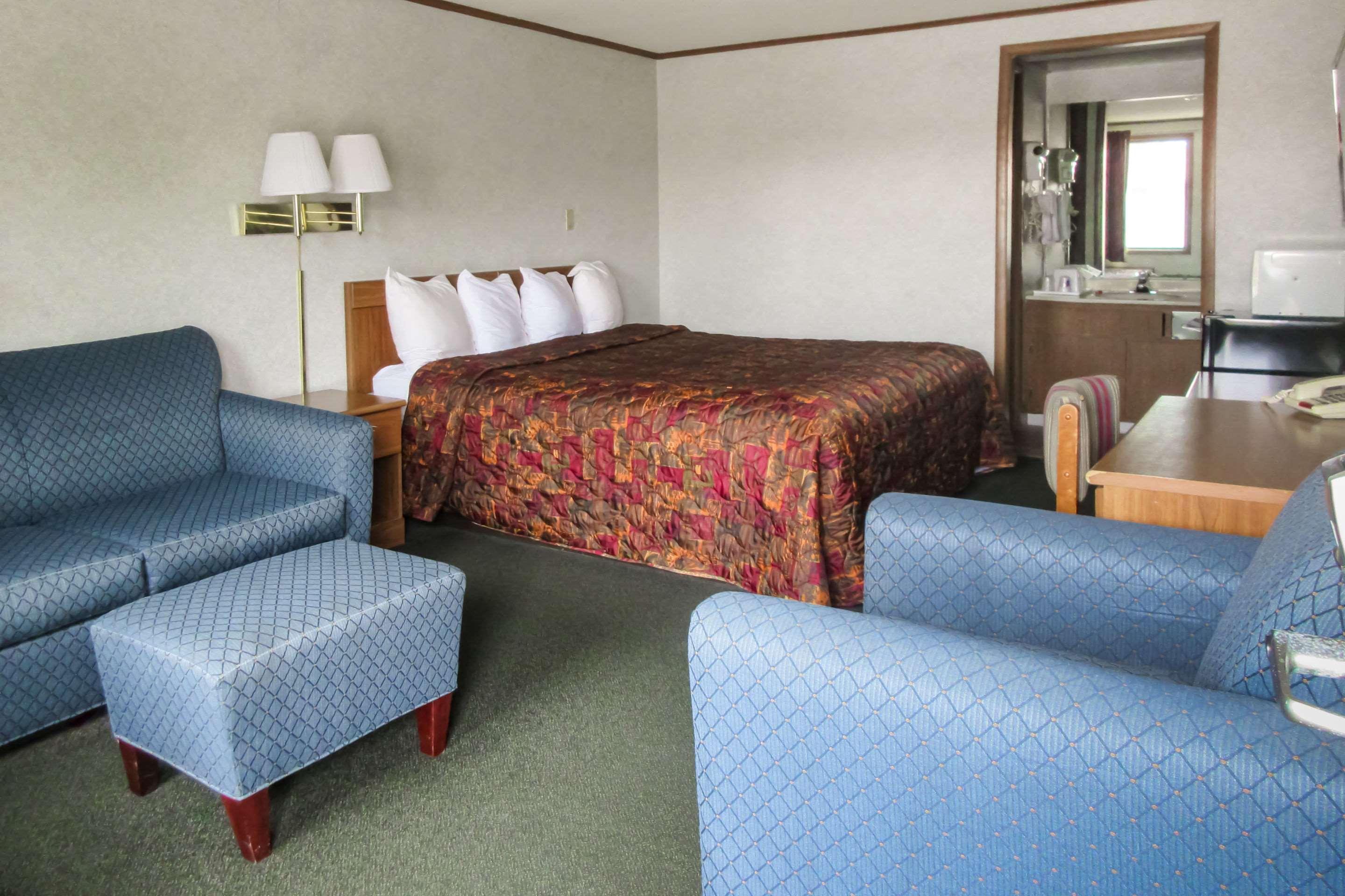 Days-Inn By Wyndham Liverpool-Syracuse Extérieur photo