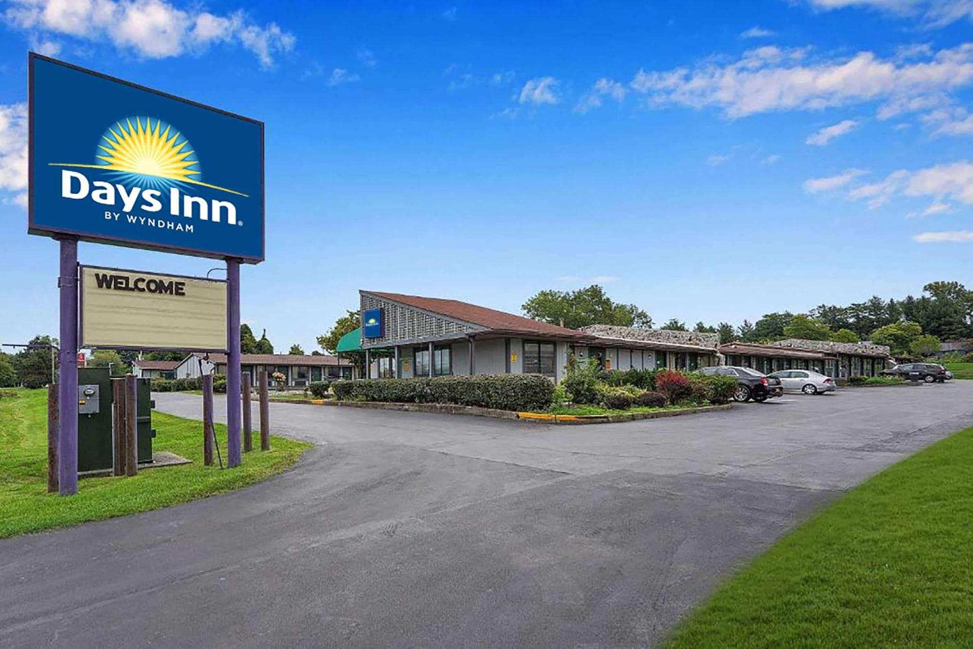 Days-Inn By Wyndham Liverpool-Syracuse Extérieur photo